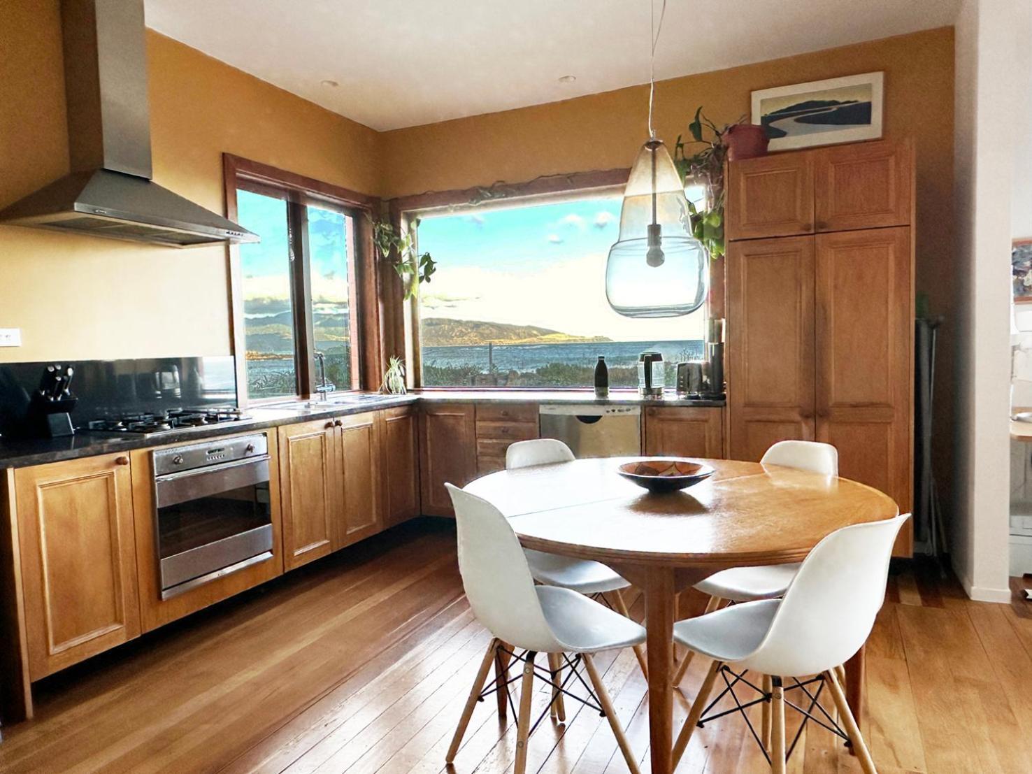 Vila Stunning Views Ocean-Front Wellington Exteriér fotografie